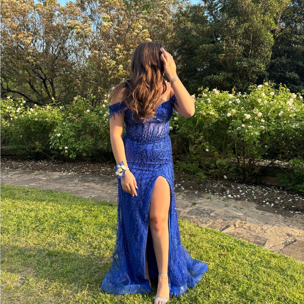 Elegant Blue Off-Shoulder Dress